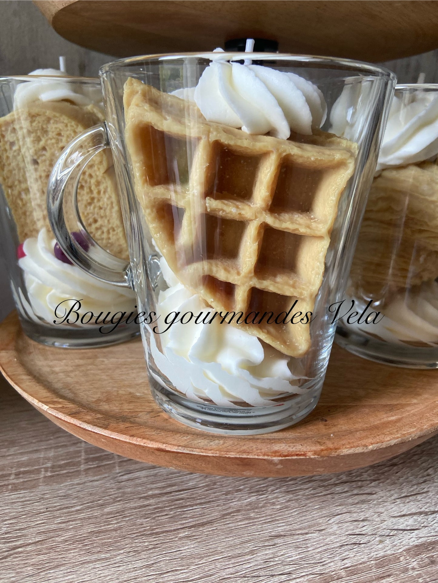 Bougie gaufre Bougie gâteau Bougie gourmande Bougie parfumée viennoiserie Bougie chantilly Bougie artisanale Bougie végétale Idée cadeau