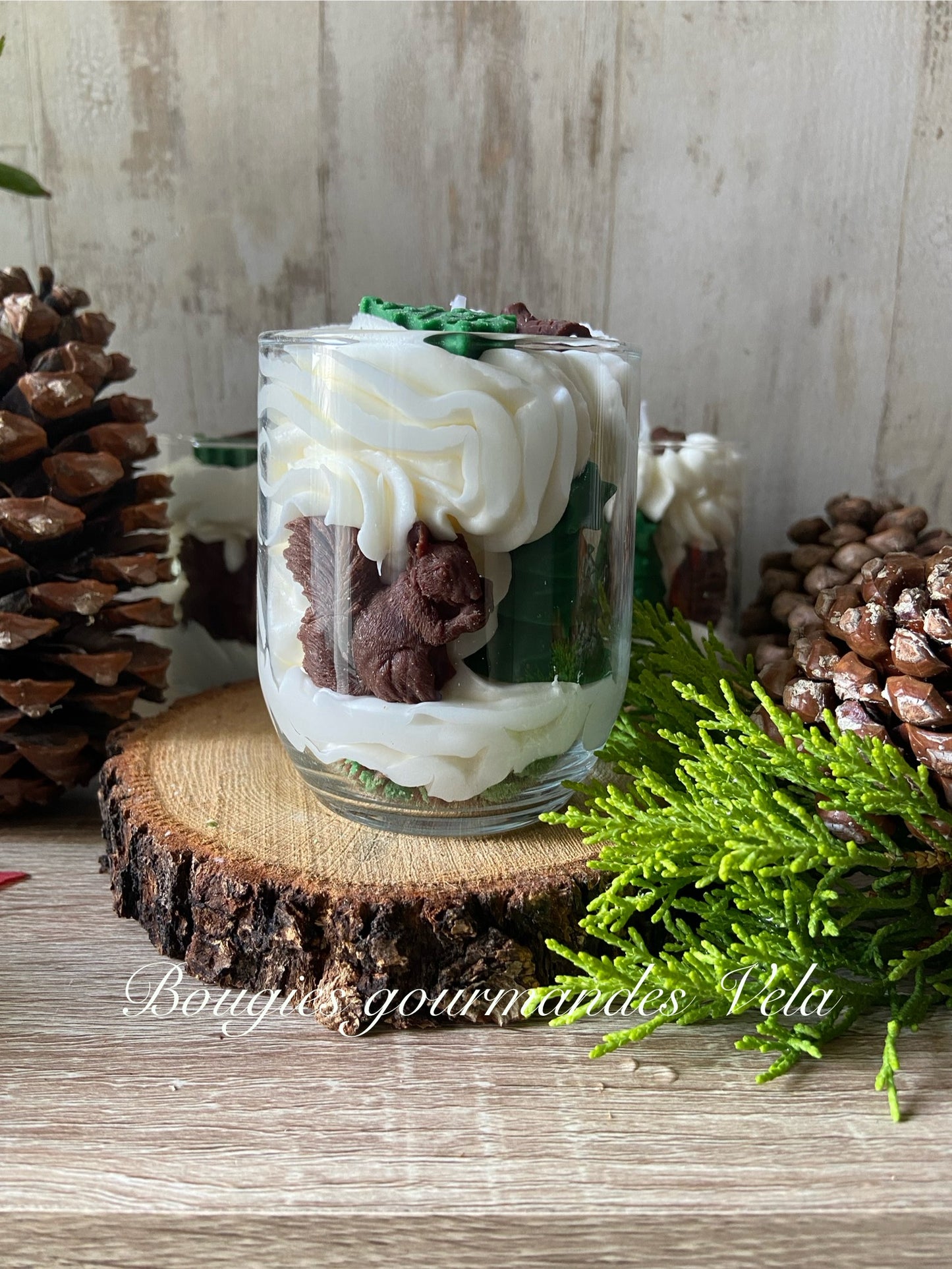 Bougie gourmande sapin ecureuil Bougie parfumée sapin Noel Bougie chantilly Bougie artisanale Bougie végétale Idée cadeau noel