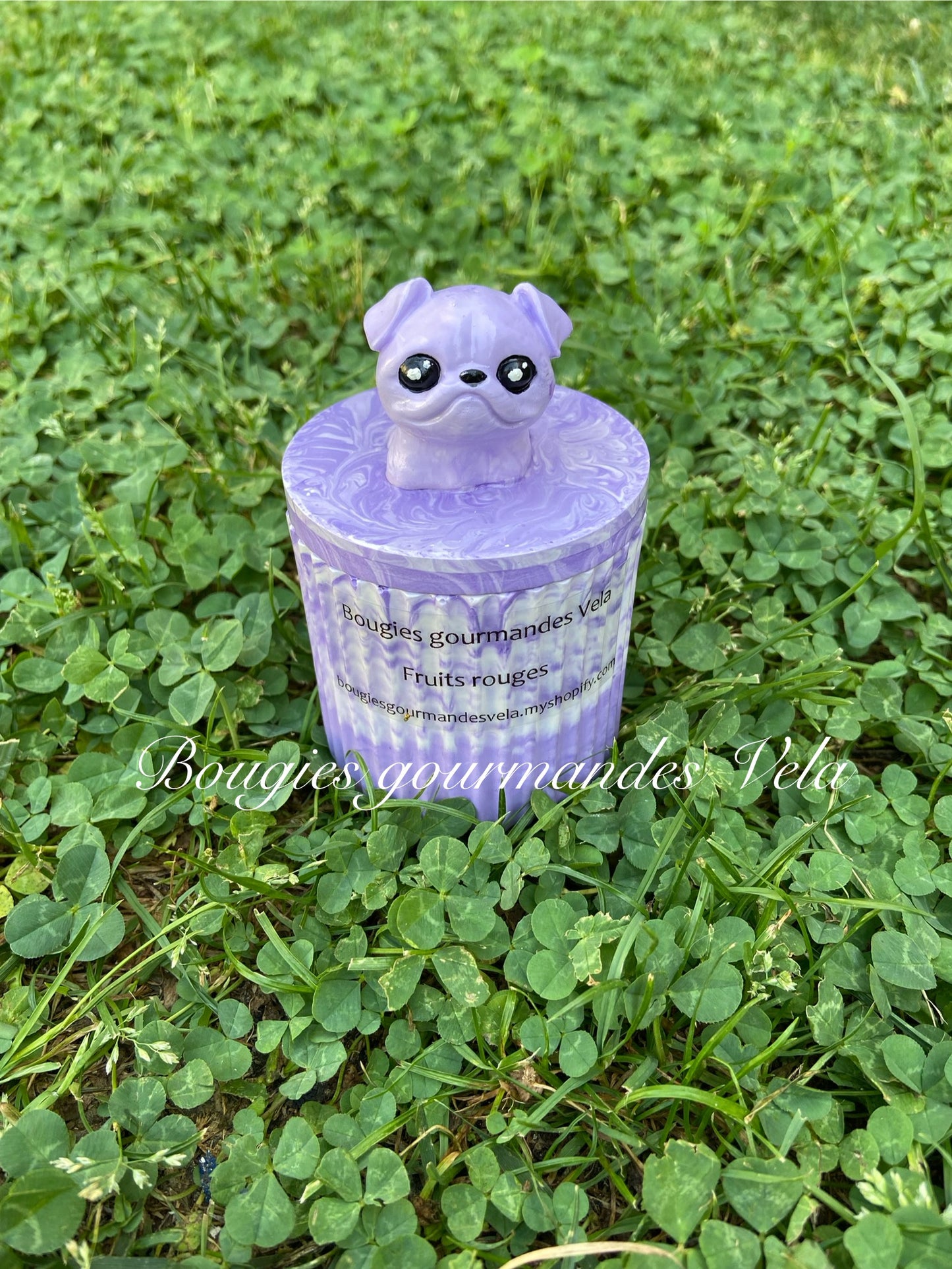 Bougie gourmande parfumée fruits rouges Boîte Jesmonite violette bouledogue Bougie artisanale Bougie végétale Idée cadeau