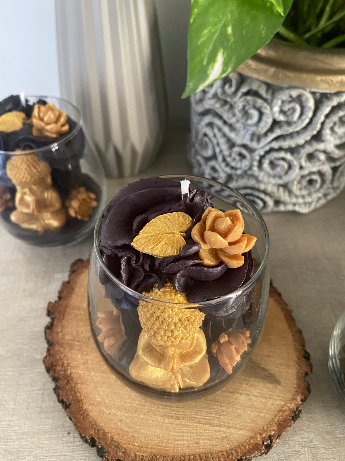 Bougie gourmande Bougie bouddha lotus Bougie bien-être Bougie parfumée Bougie chantilly Bougie artisanale Bougie végétale Idée cadeau