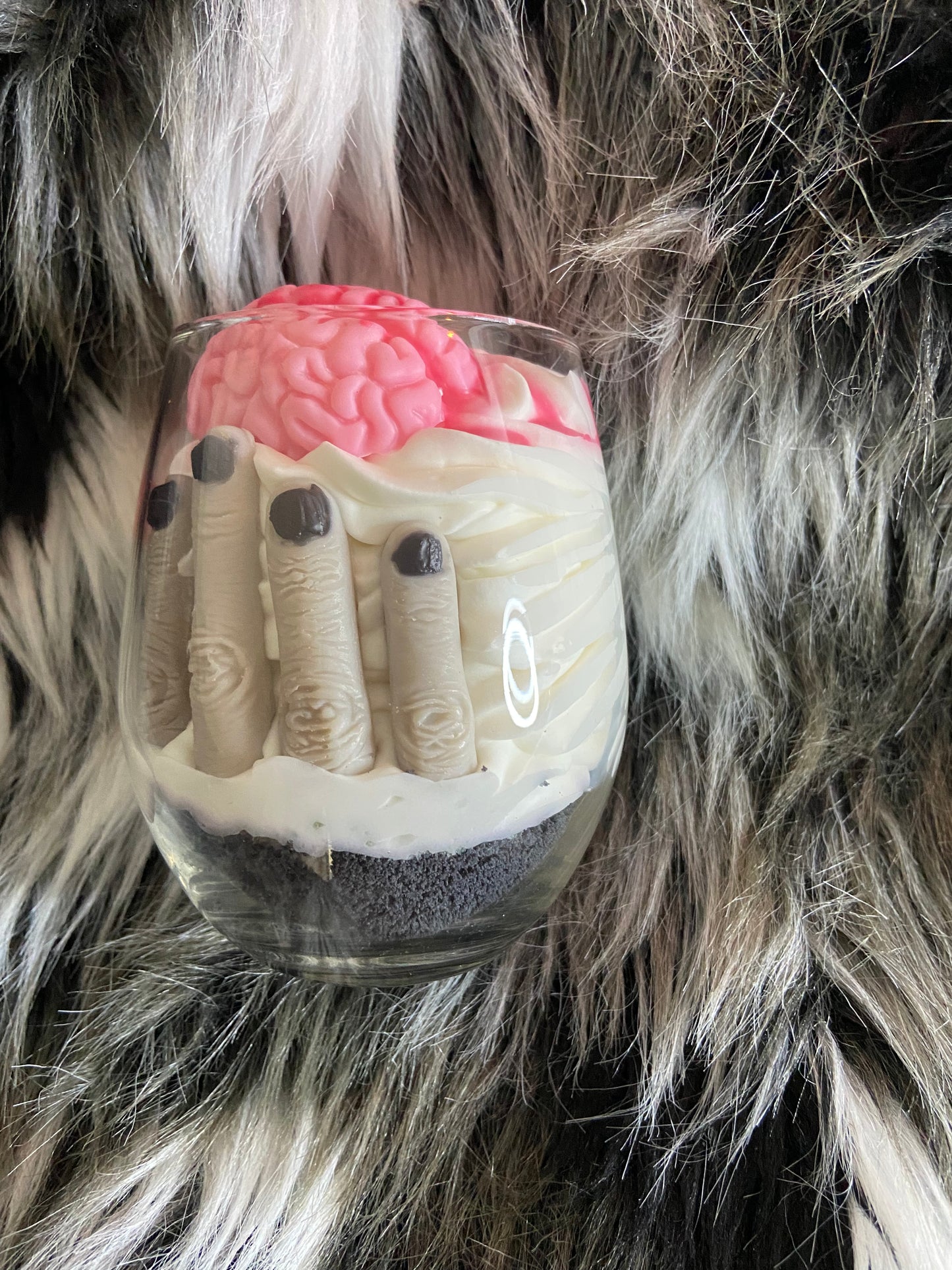 Bougie La danse des zombies Bougie gourmande Bougie Halloween cerveau doigts Bougie parfumée Bougie chantilly Bougie artisanale Bougie végétale Idée cadeau