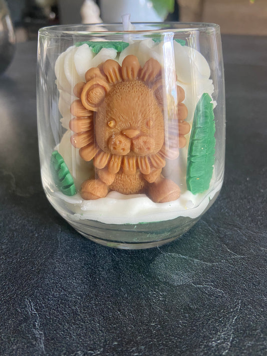 Bougie gourmande Bougie lion Bougie parfumée caramel Bougie noel Bougie chantilly Bougie artisanale Bougie végétale Idée cadeau