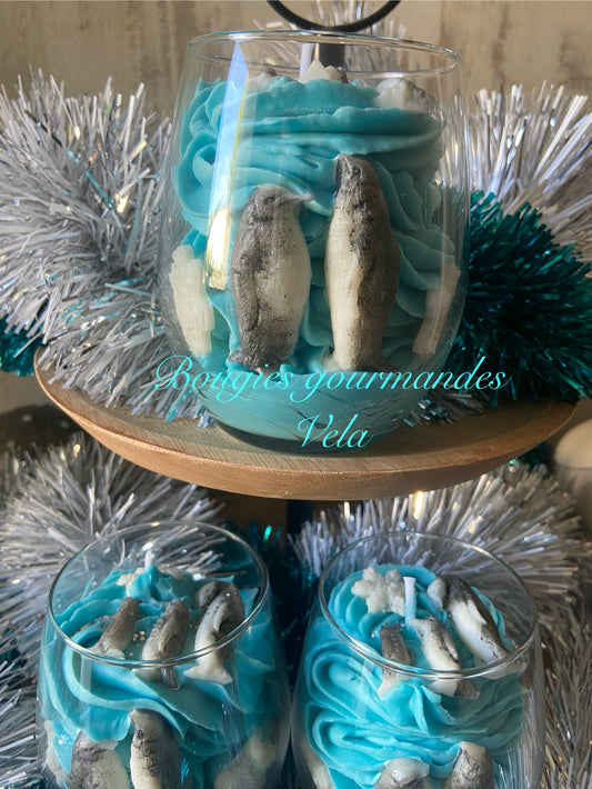 Bougie gourmande Bougie manchots et flocons de neige Bougie parfumée Bougie noel Bougie chantilly Bougie artisanale Bougie végétale Idée cadeau