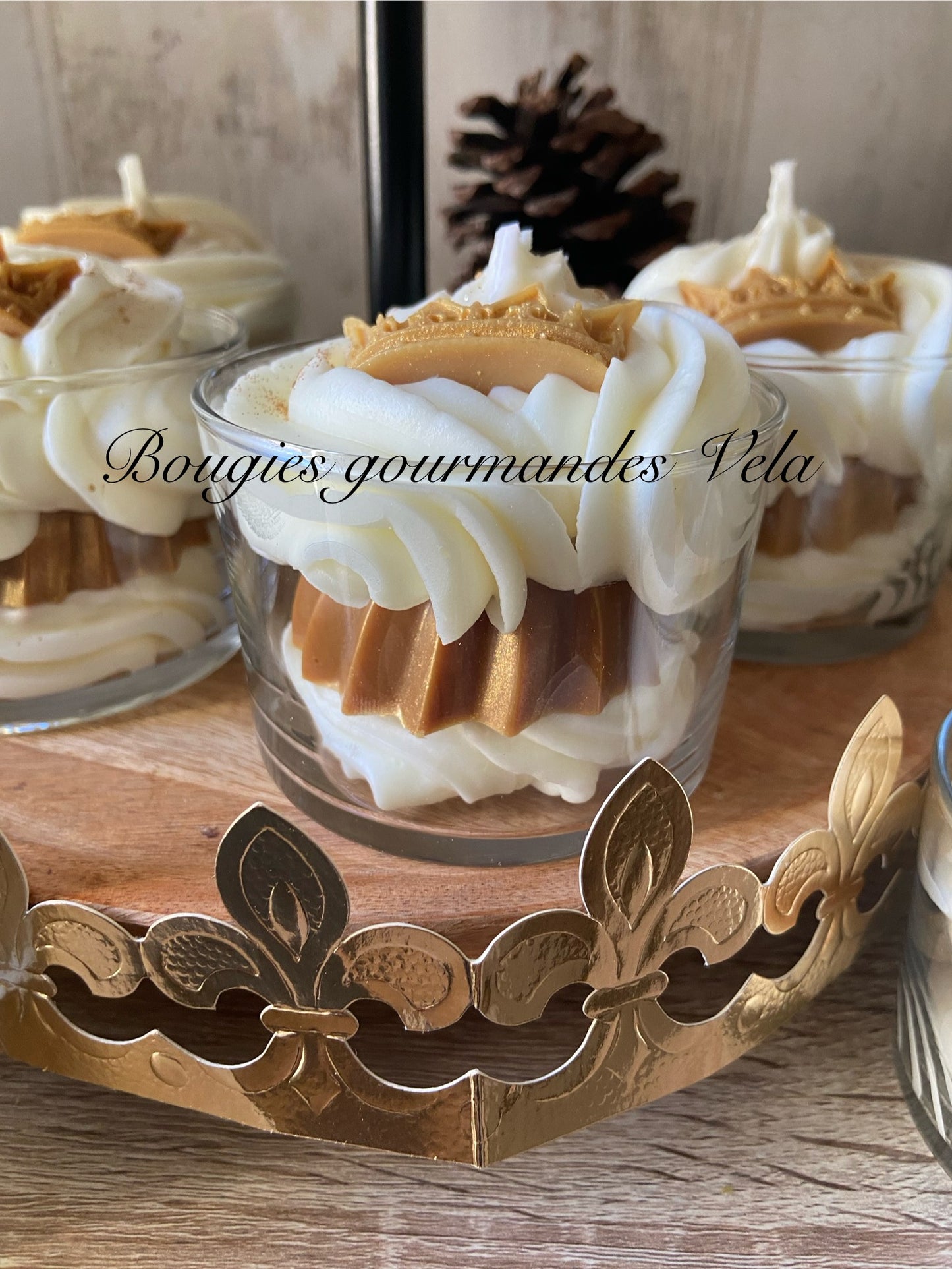 Bougie gourmande brioche des rois Bougie parfumée fleur d’oranger Bougie épiphanie Bougie chantilly Bougie artisanale Bougie végétale Idée cadeau
