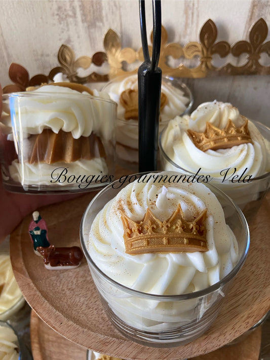 Bougie gourmande brioche des rois Bougie parfumée fleur d’oranger Bougie épiphanie Bougie chantilly Bougie artisanale Bougie végétale Idée cadeau