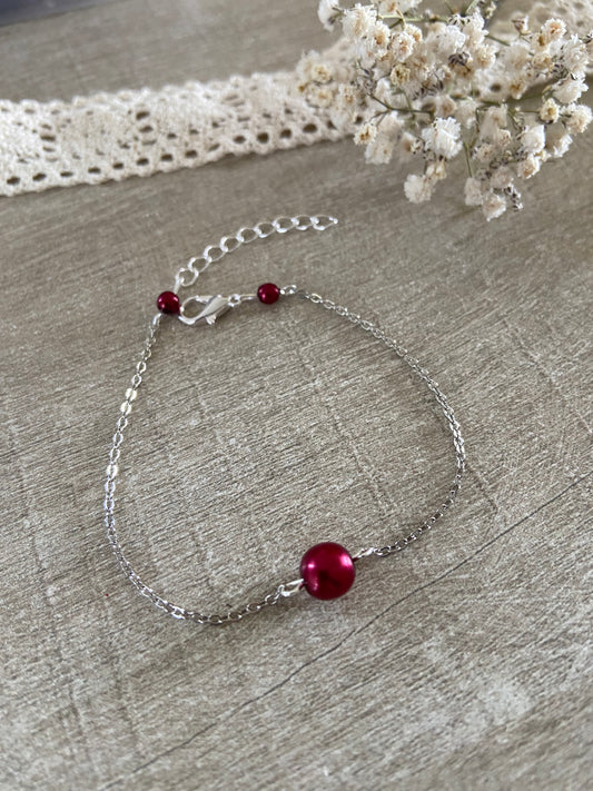 Bracelet perles rouges bordeaux chaine fine argentée Bijoux mariage Bijoux mariee