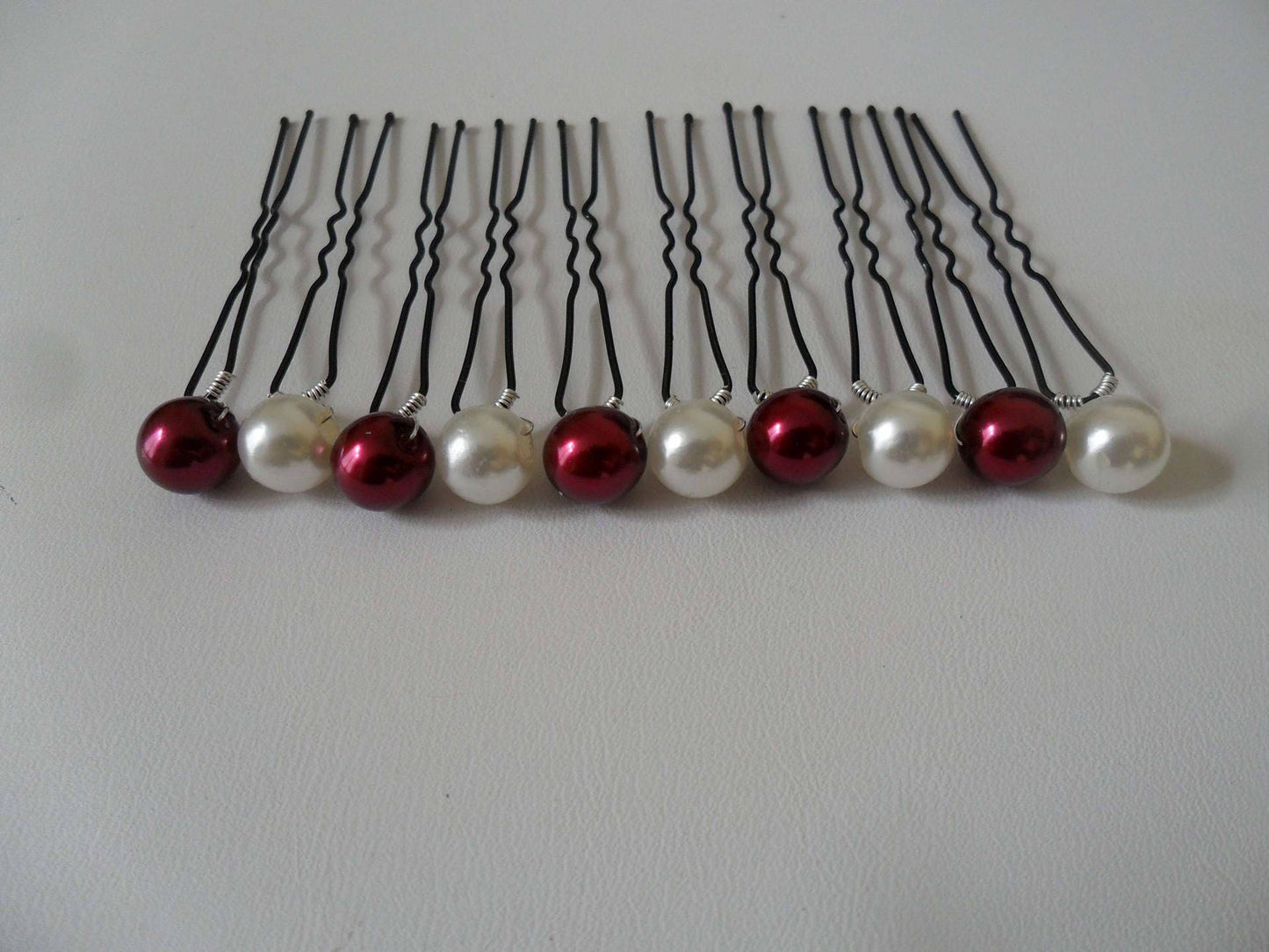 10 epingles chignon mariee perles nacrées ivoires et rouge bordeaux Accessoires coiffure mariage