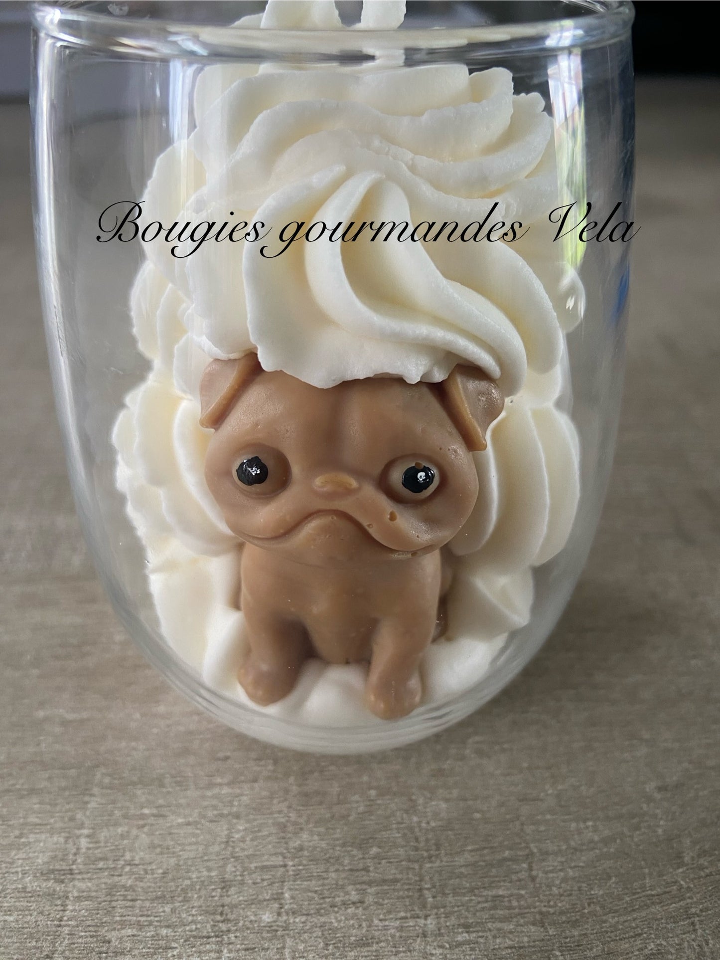 Bougie chien Bougie bouledogue Bougie gourmande Bougie parfumée chocolat praliné Bougie chantilly Bougie artisanale Bougie végétale Idée cadeau