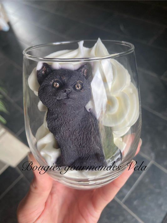 Bougie chat Bougie gourmande Bougie parfumée chocolat praliné Bougie chantilly Bougie artisanale Bougie végétale Idée cadeau