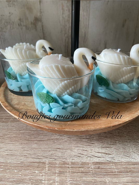 Bougie cygne Bougie gourmande Bougie parfumée fleur de coton Bougie chantilly Bougie artisanale Bougie végétale Idée cadeau