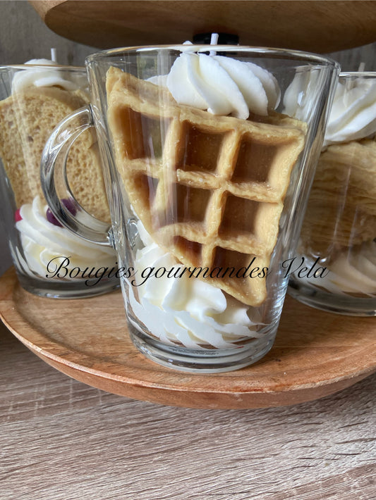 Bougie gaufre Bougie gâteau Bougie gourmande Bougie parfumée viennoiserie Bougie chantilly Bougie artisanale Bougie végétale Idée cadeau