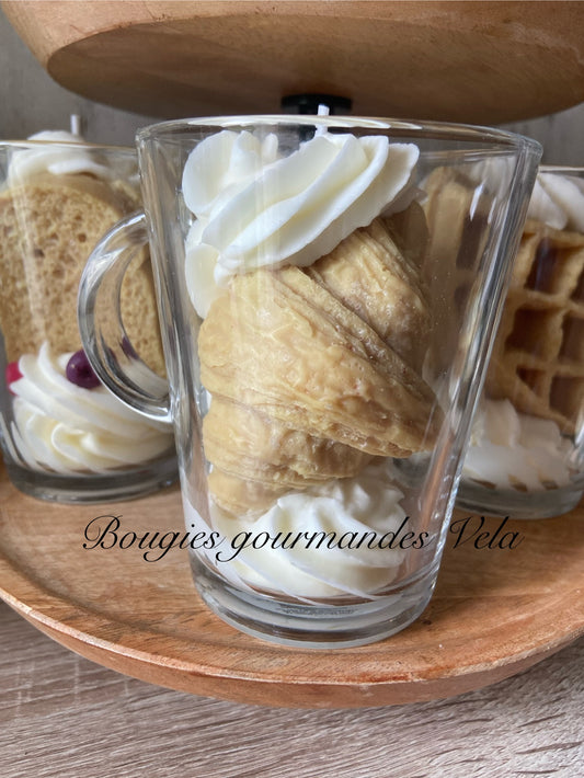 Bougie croissant Bougie gâteau Bougie gourmande Bougie parfumée viennoiserie Bougie chantilly Bougie artisanale Bougie végétale Idée cadeau