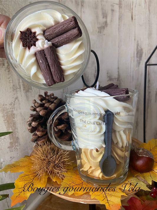 Bougie gourmande Bougie thé chai latte Bougie parfumée thé chai latte Bougie chantilly Bougie artisanale Bougie végétale Idée cadeau
