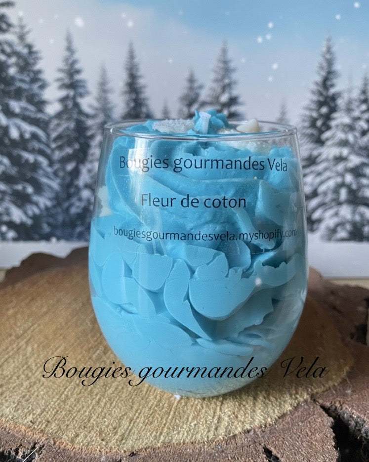 Bougie gourmande Bougie renard hiver Bougie parfumée fleur coton Bougie noel Bougie chantilly Bougie artisanale Bougie végétale Idée cadeau