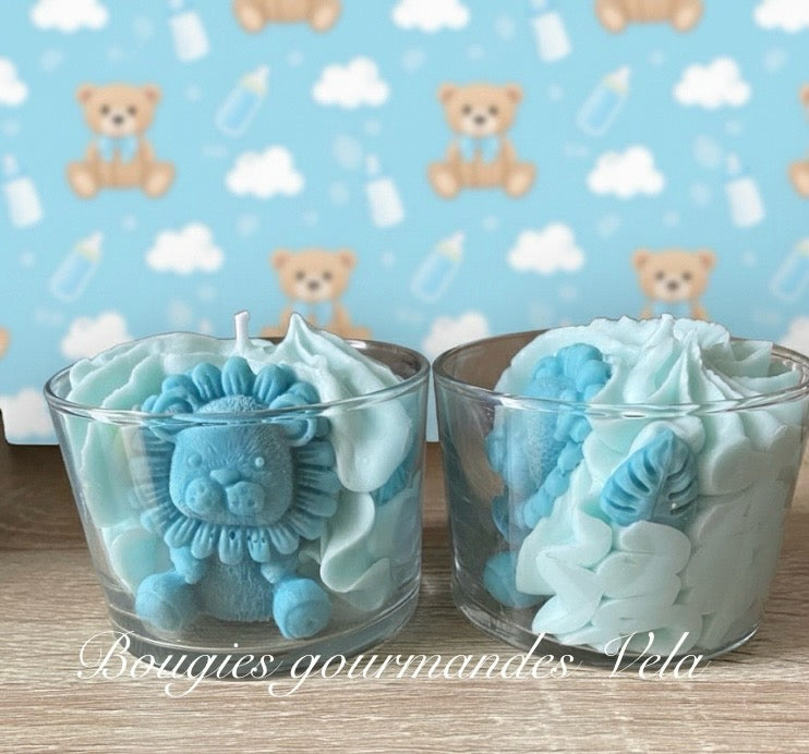 Bougie gourmande Bougie parfum crème bébé Bougie parfumée crème bébé Bougie bleue Bougie chantilly Bougie artisanale Bougie végétale Idée cadeau