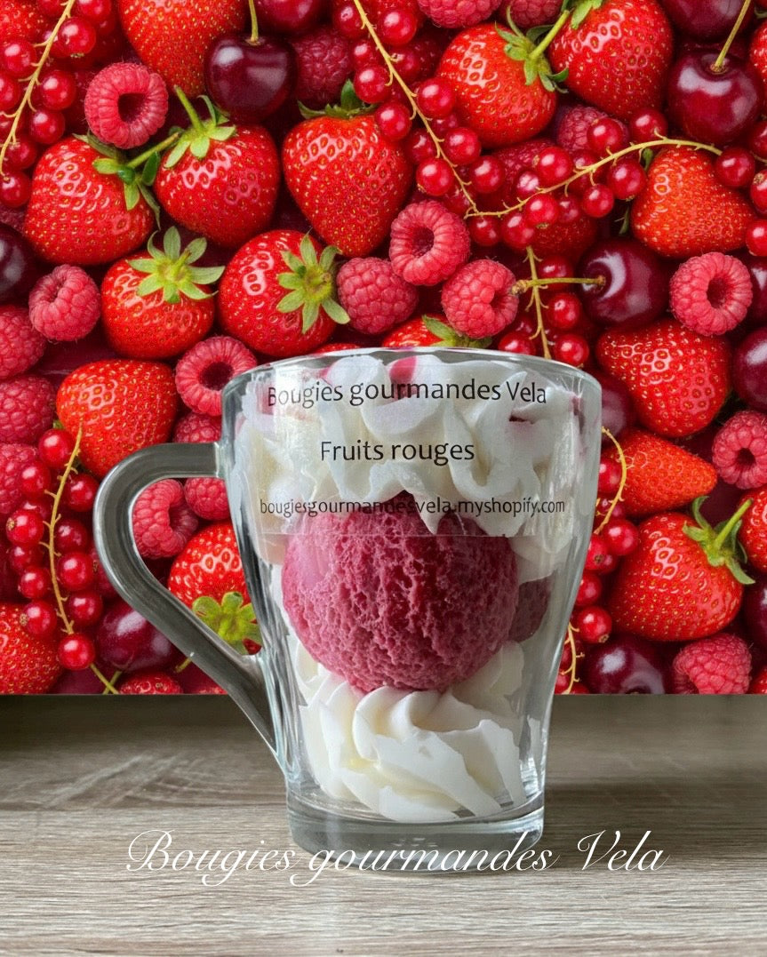 Bougie gourmande Bougie parfumée fruits rouges Bougie chantilly Bougie artisanale Bougie végétale Idée cadeau