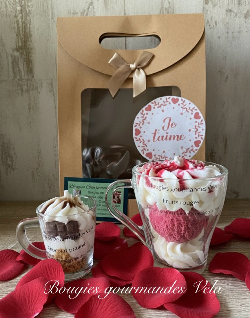 Coffret Je t’aime 2 bougies gourmandes parfum fruits rouges parfum chocolat praliné Bougie chantilly Bougie artisanale Bougie végétale Idée cadeau