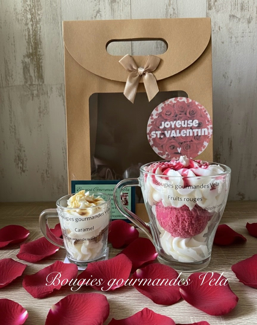 Coffret Saint Valentin 2 bougies gourmandes parfum fruits rouges parfum caramel Bougie chantilly Bougie artisanale Bougie végétale Idée cadeau