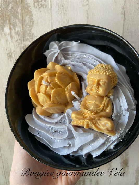 Bougie 320 grammes Bouddha or et argent parfum ambre Idée cadeau