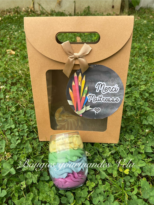 Coffret Merci maîtresse Bougie gourmande arc en ciel Bougie parfumée fruits rouges Bougie chantilly Bougie artisanale Bougie végétale Idée cadeau