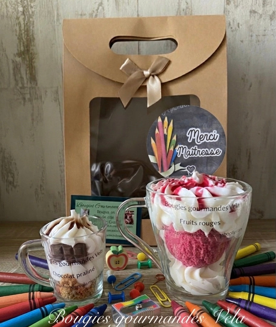 Coffret Merci Maîtresse 2 bougies gourmandes parfum fruits rouges parfum chocolat praliné Bougie chantilly Bougie artisanale Bougie végétale Idée cadeau