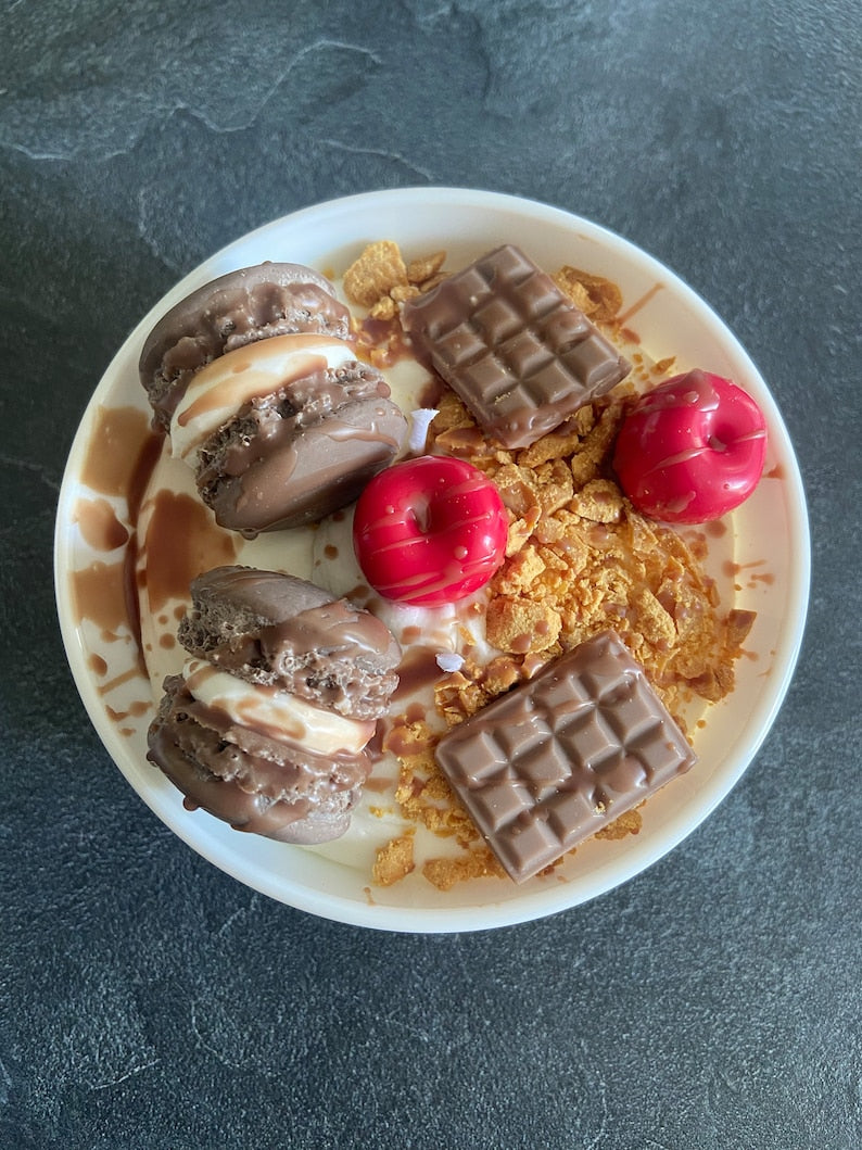Bougie gourmande Bougie parfumée chocolat praliné Bougie chantilly Bougie artisanale Bougie végétale Bougie bowl macarons Idée cadeau